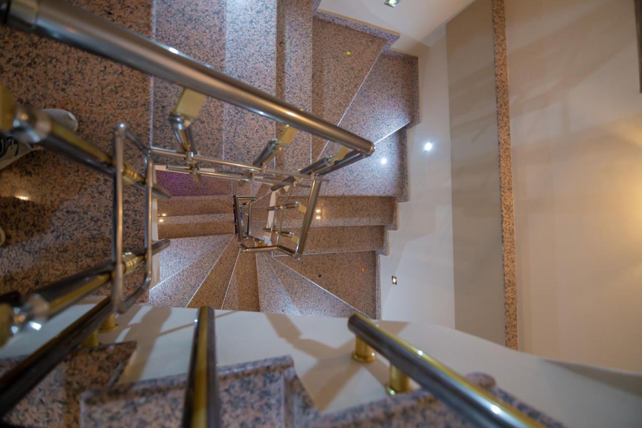 Apartamento Dhimitri *