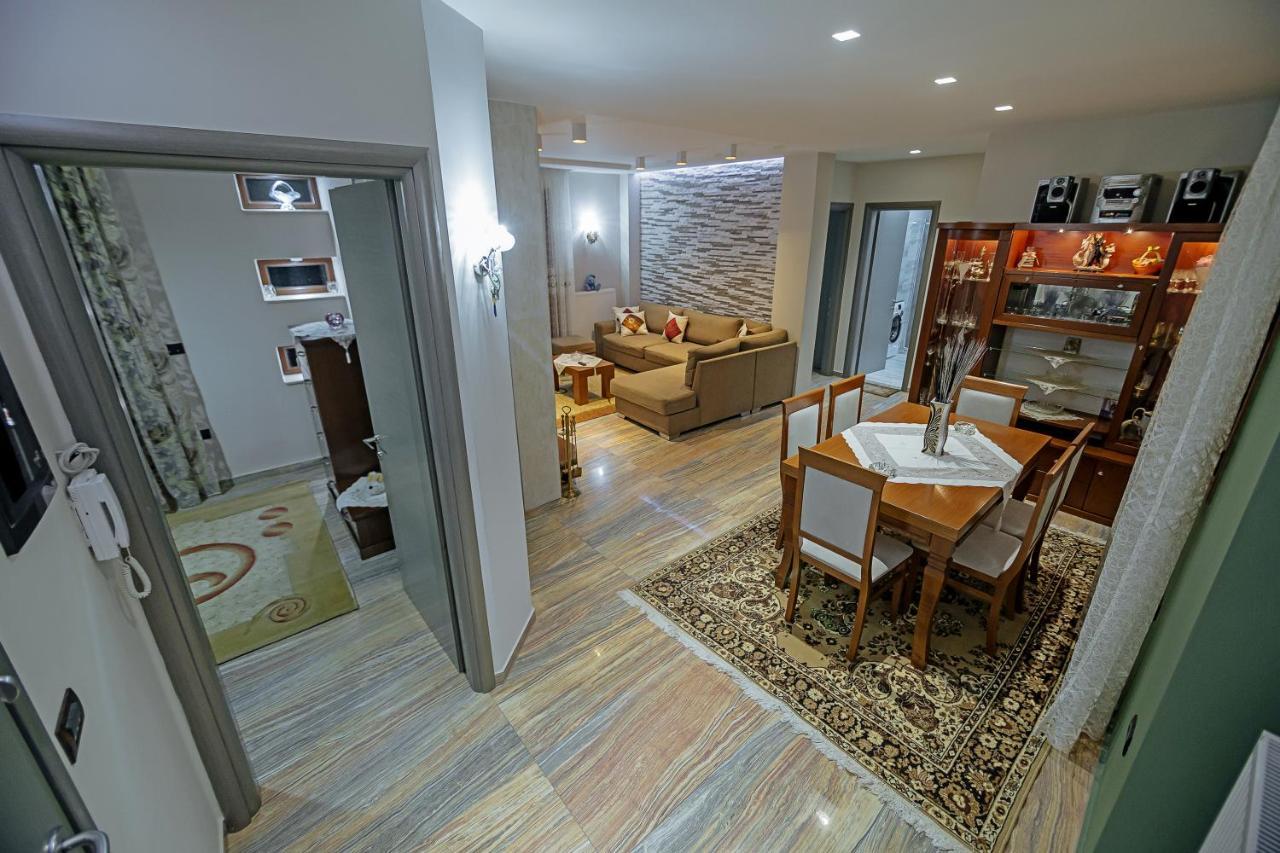 Apartamento Dhimitri *